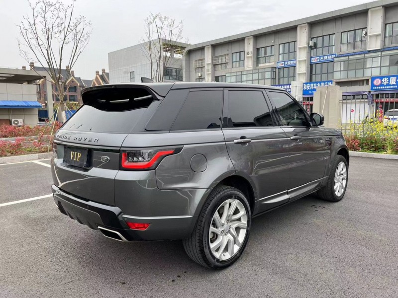盐城18年路虎揽胜运动9