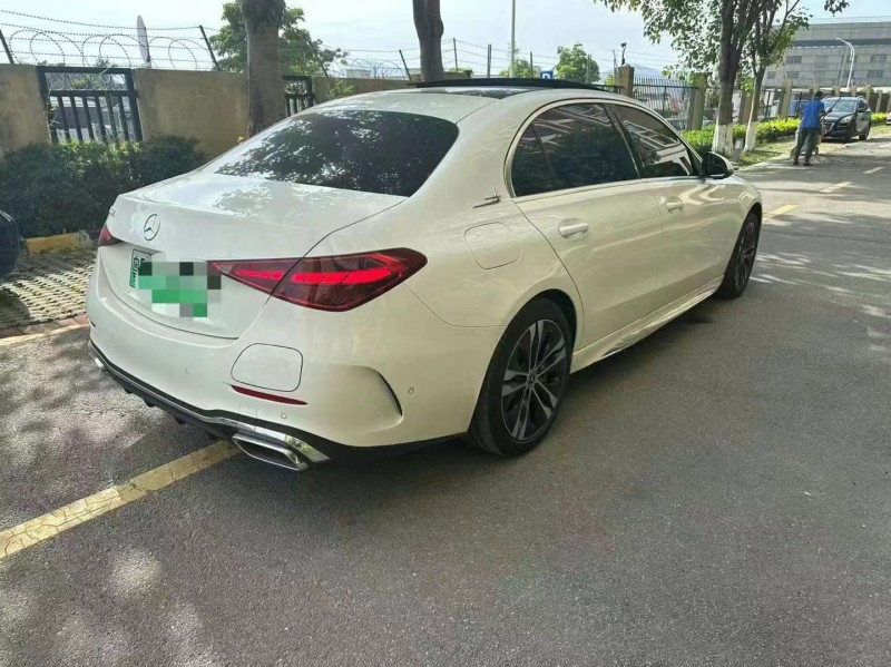 广州23年奔驰C7