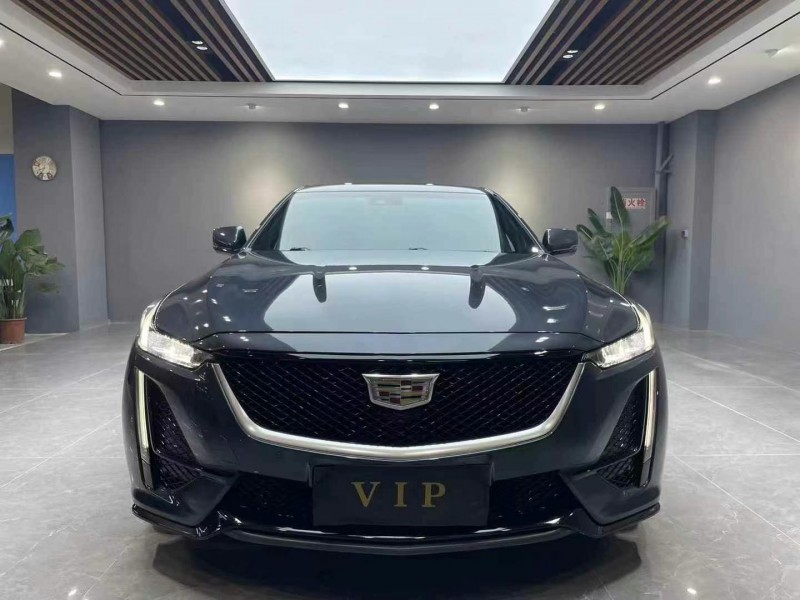 成都22年凯迪拉克CT51