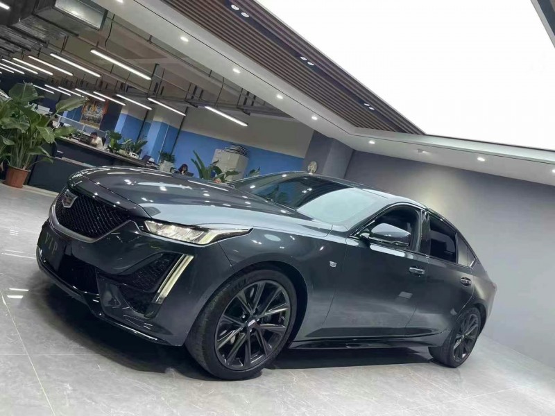 成都22年凯迪拉克CT52