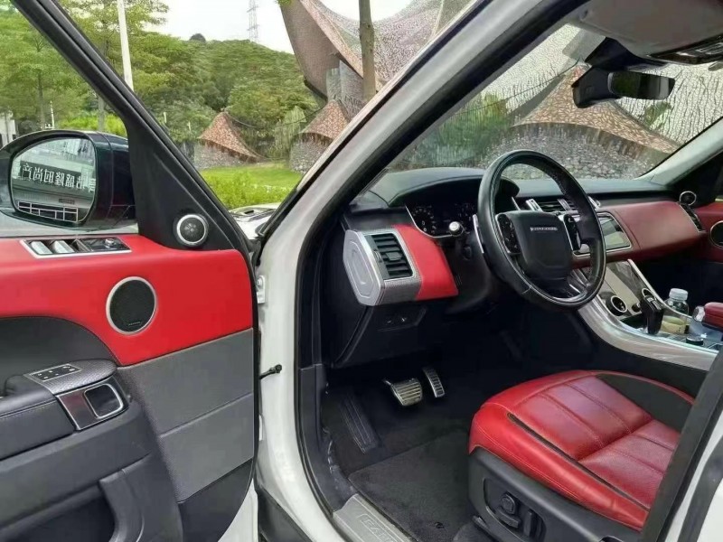 广州20年路虎揽胜运动4