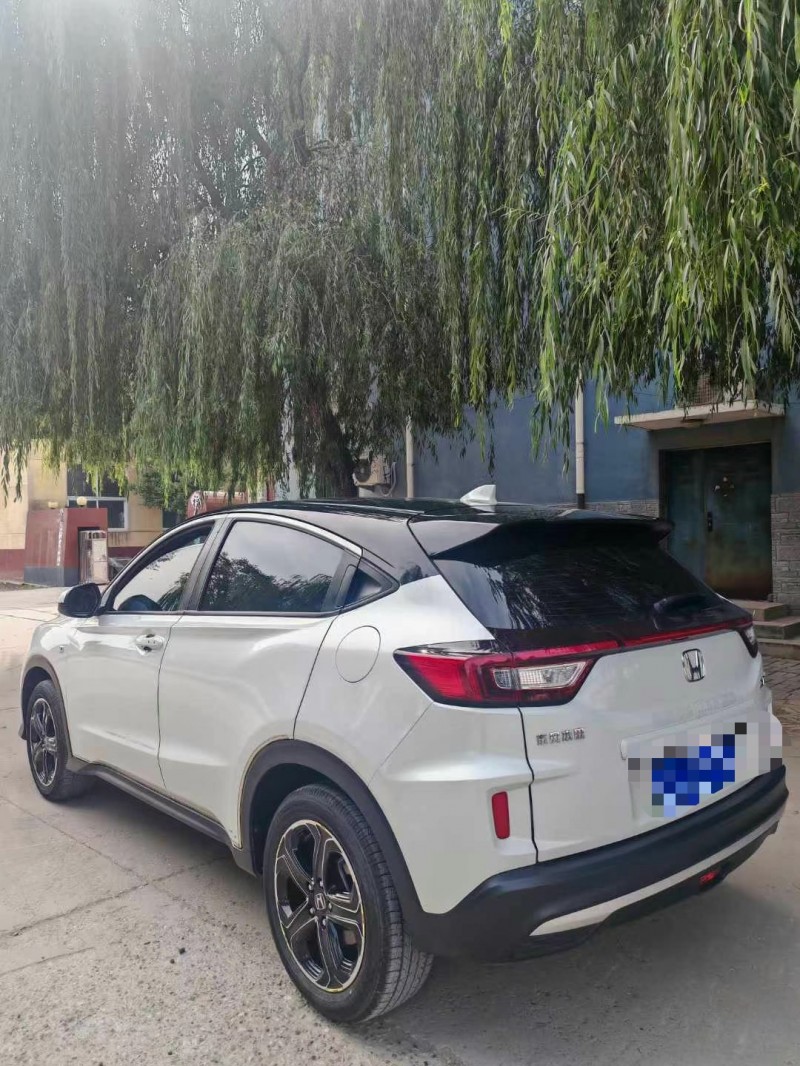 保定21年本田XRV4