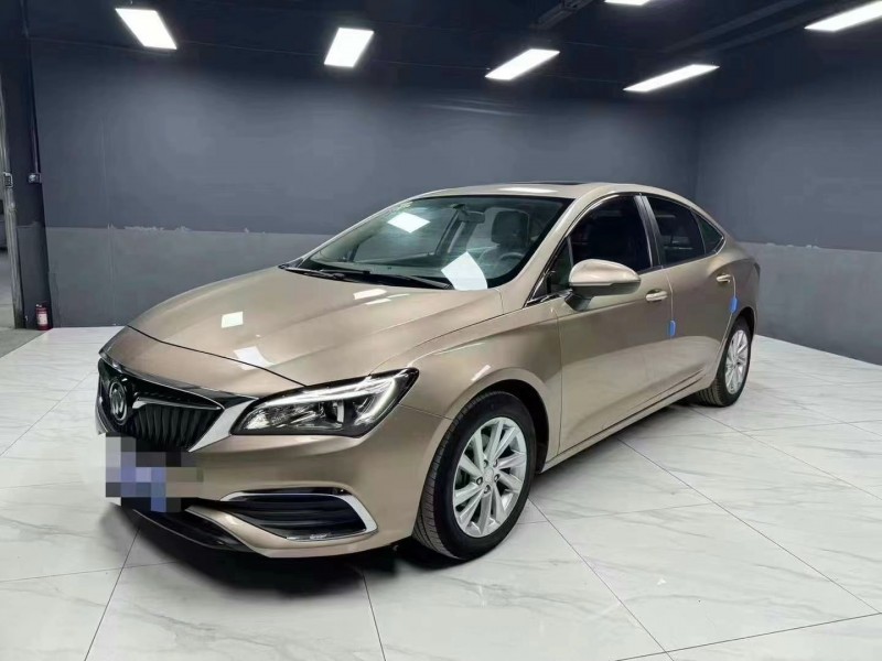 成都18年别克威朗9