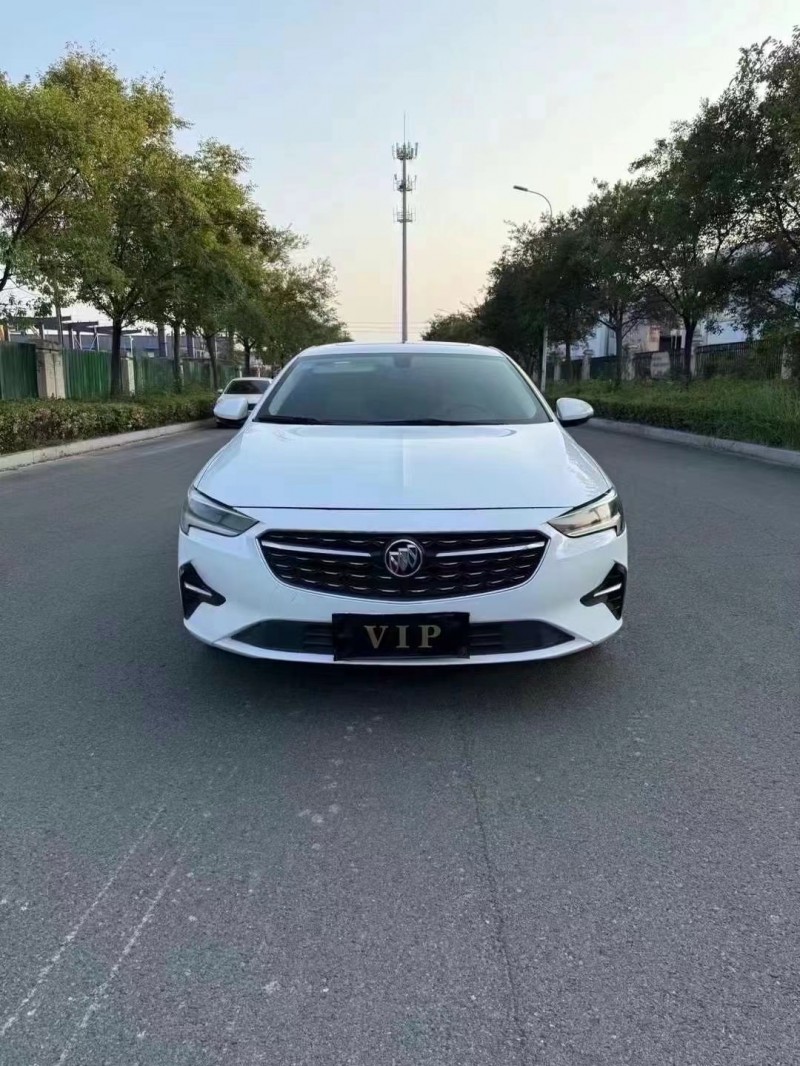 徐州20年别克君威1