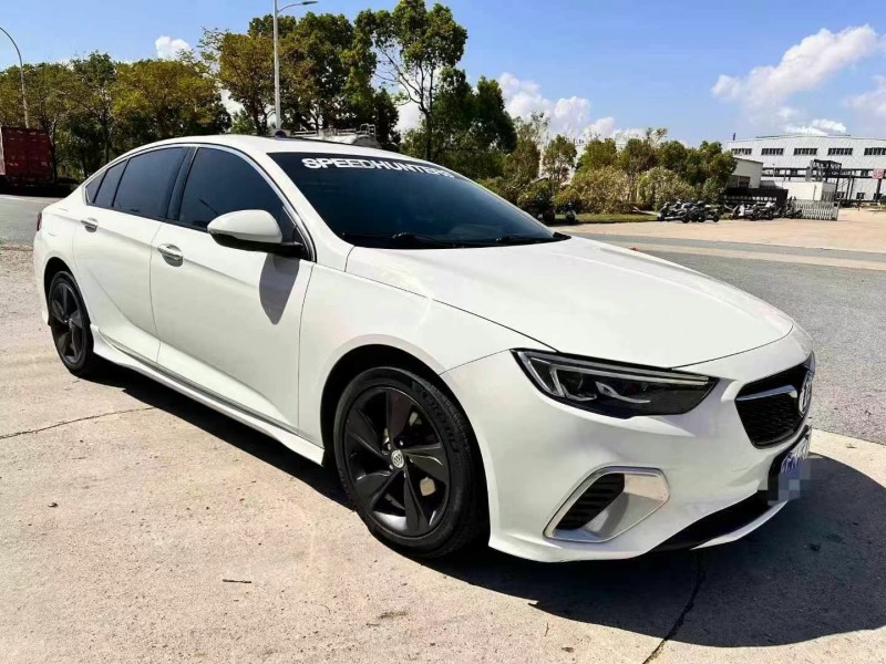 徐州20年别克君威3