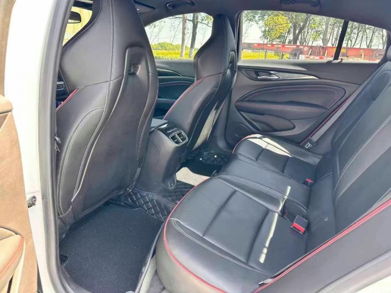 徐州20年别克君威4