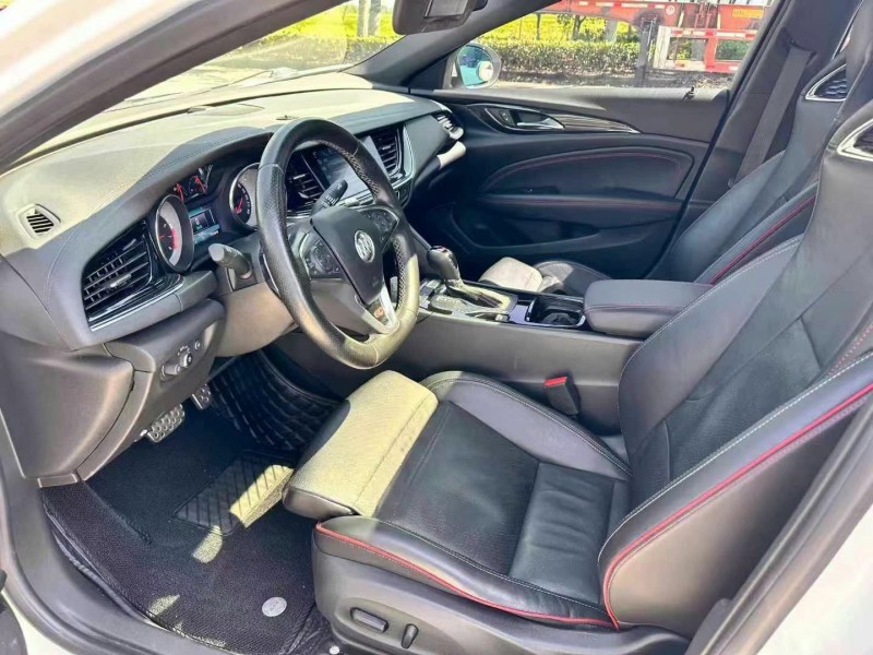 徐州20年别克君威6