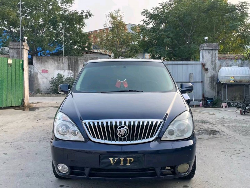 济宁15年别克GL81