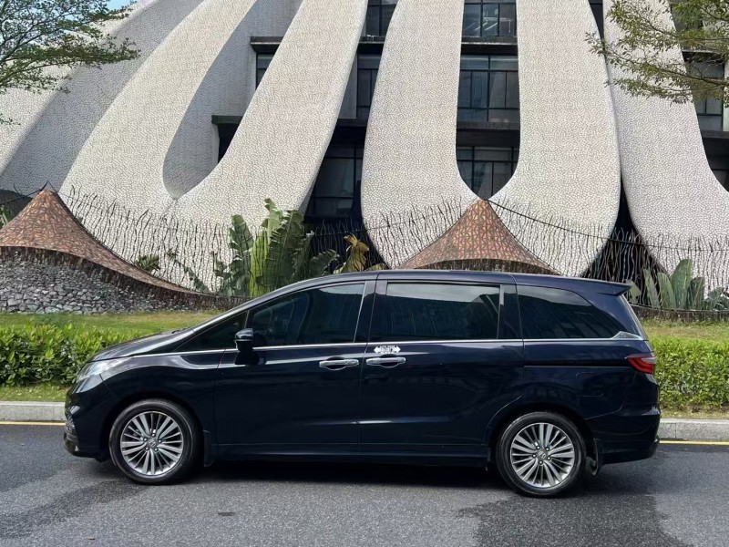 深圳18年本田奥德赛4