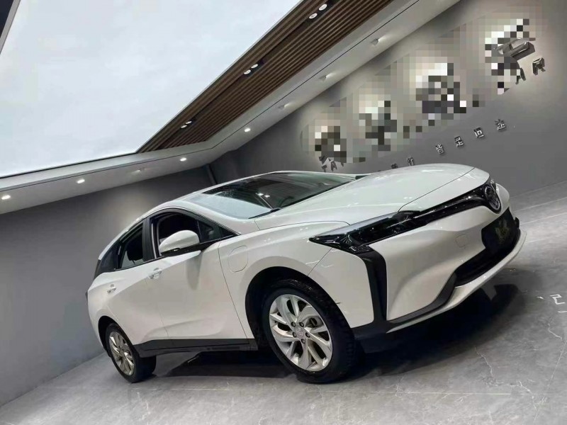 成都23年别克微蓝3