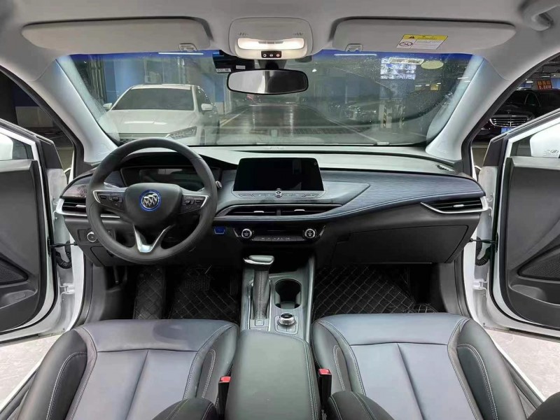 成都23年别克微蓝4