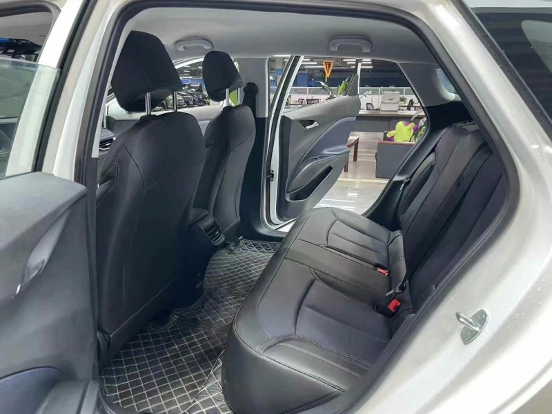 成都23年别克微蓝6