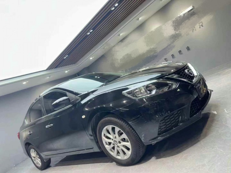 成都18年日产轩逸3