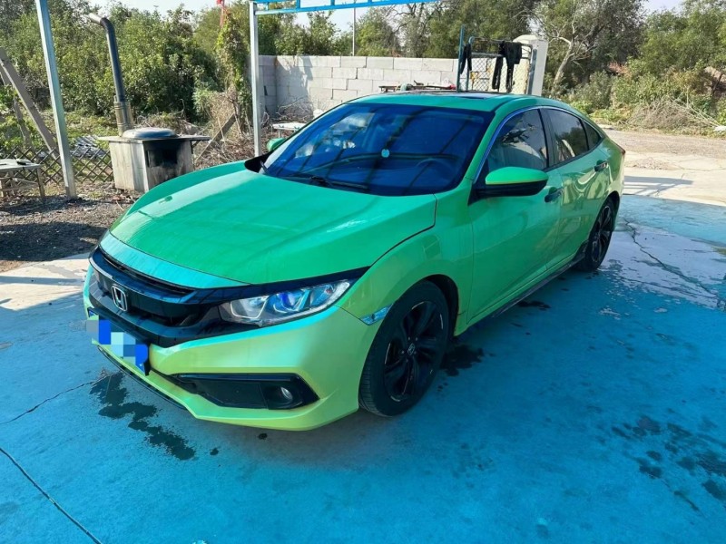 济宁19年本田思域2