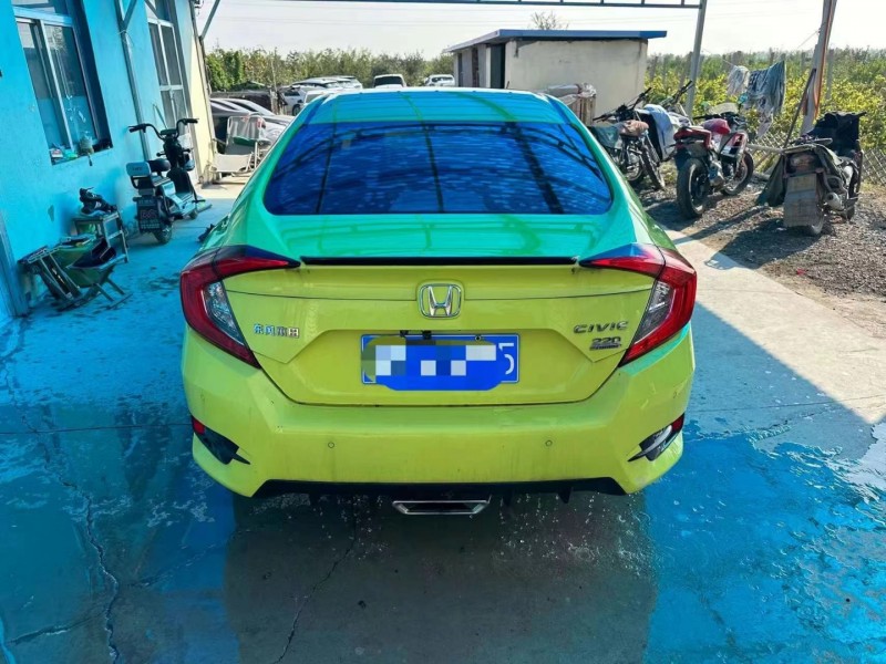 济宁19年本田思域9