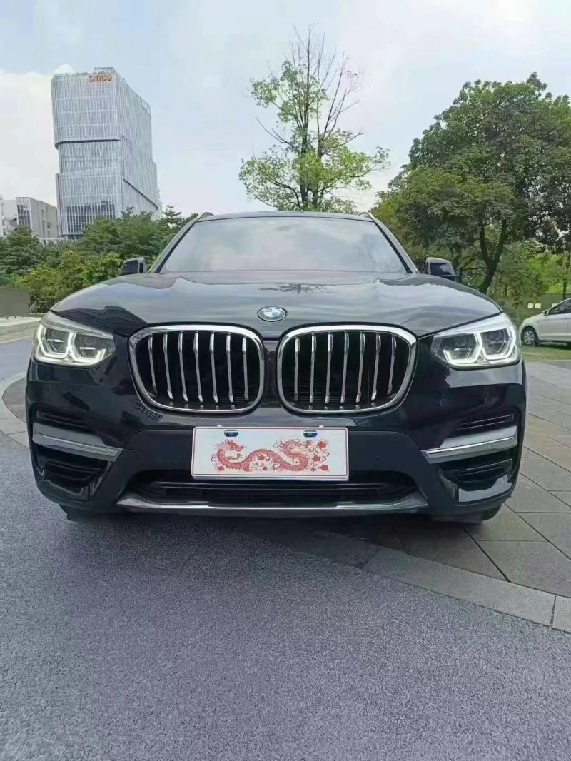 广州21年宝马X31