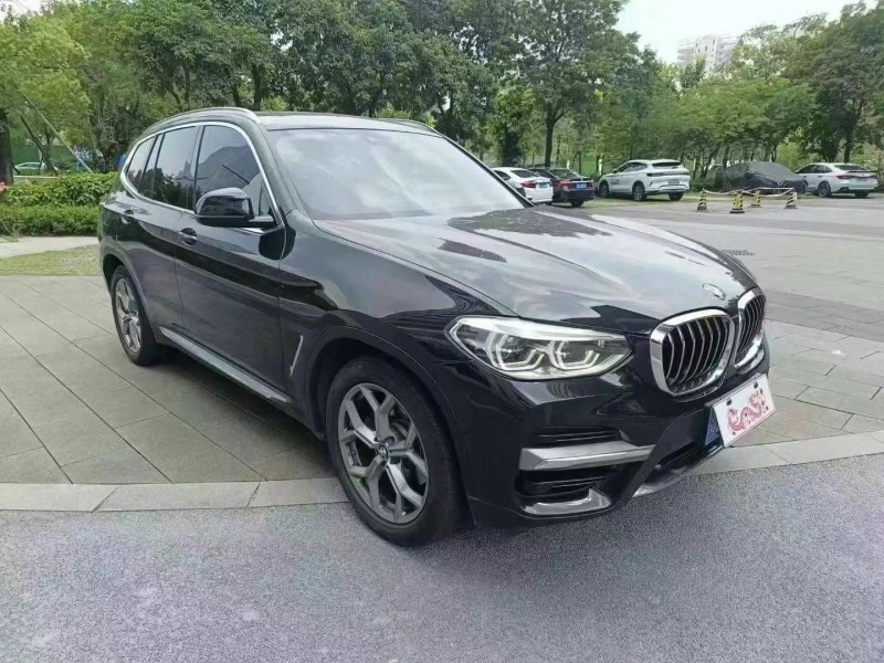 广州21年宝马X32