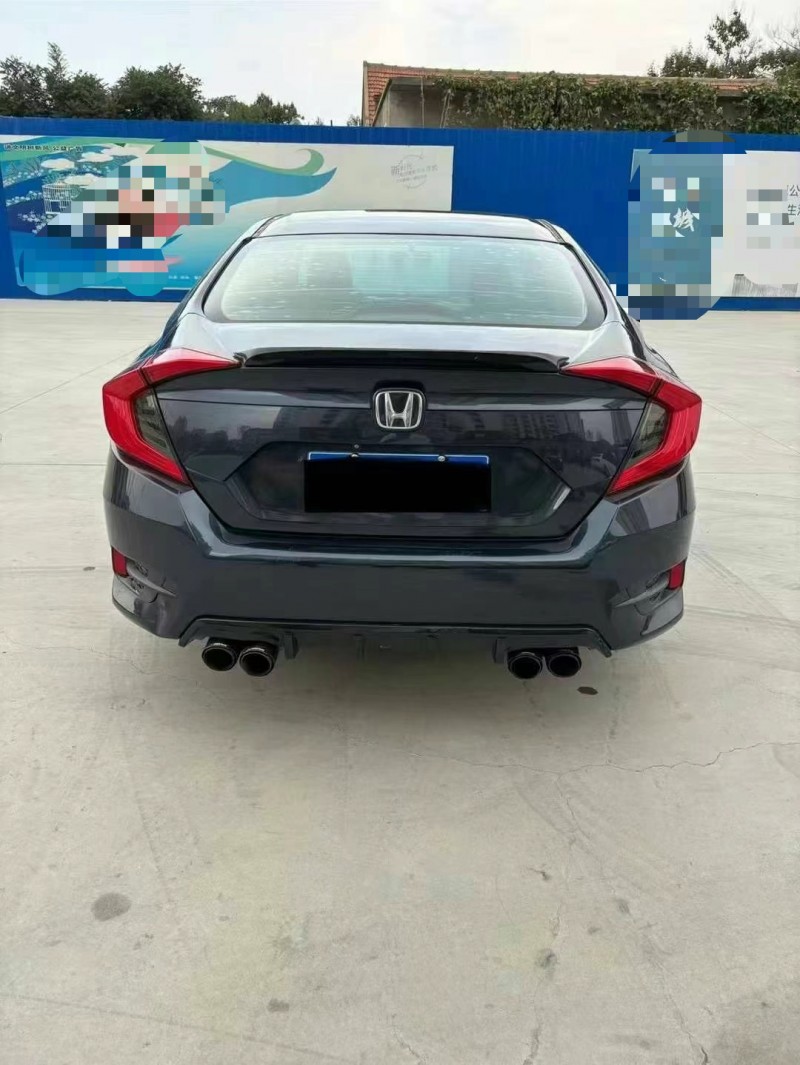 济宁17年本田思域9