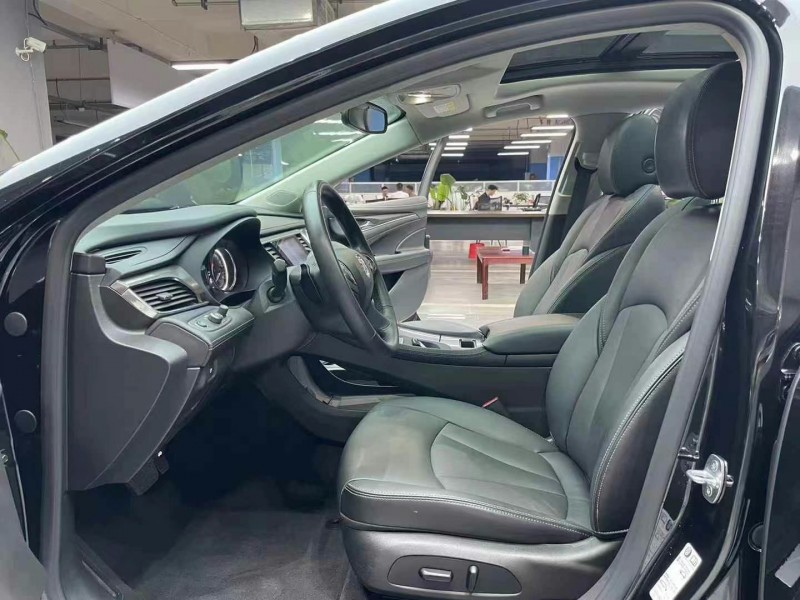 成都22年别克君越5