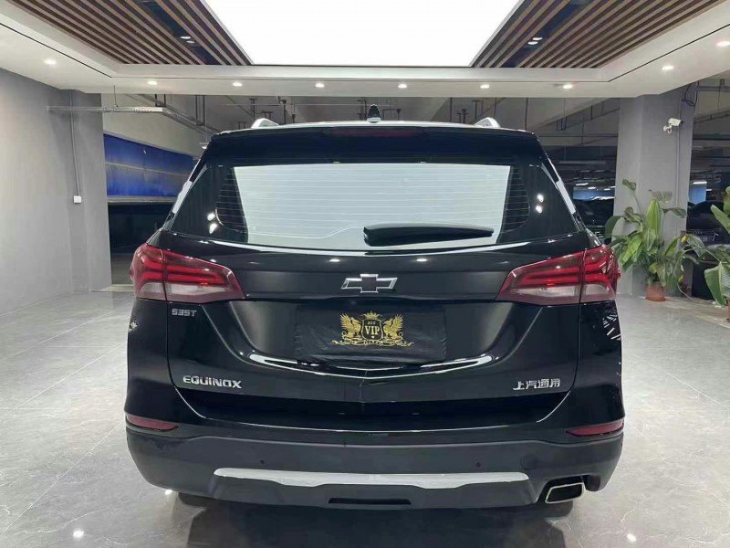 成都22年雪佛兰探界者5