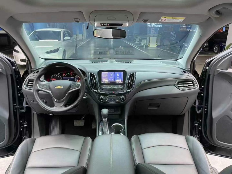 成都22年雪佛兰探界者8