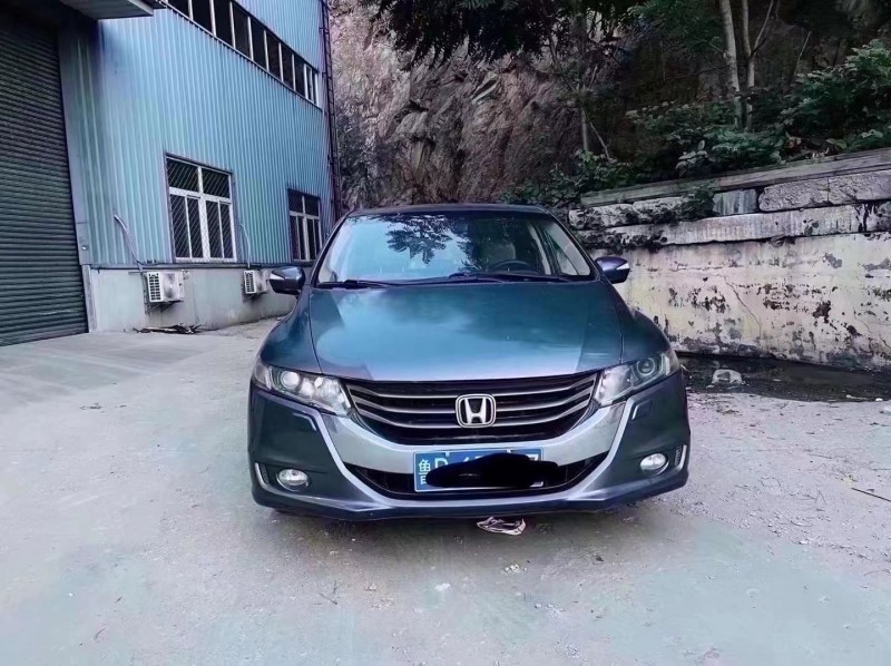 青岛11年本田奥德赛1