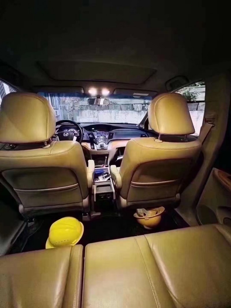 青岛11年本田奥德赛5