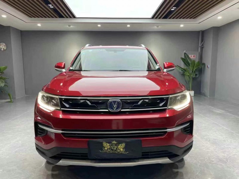 成都19年长安汽车CS351