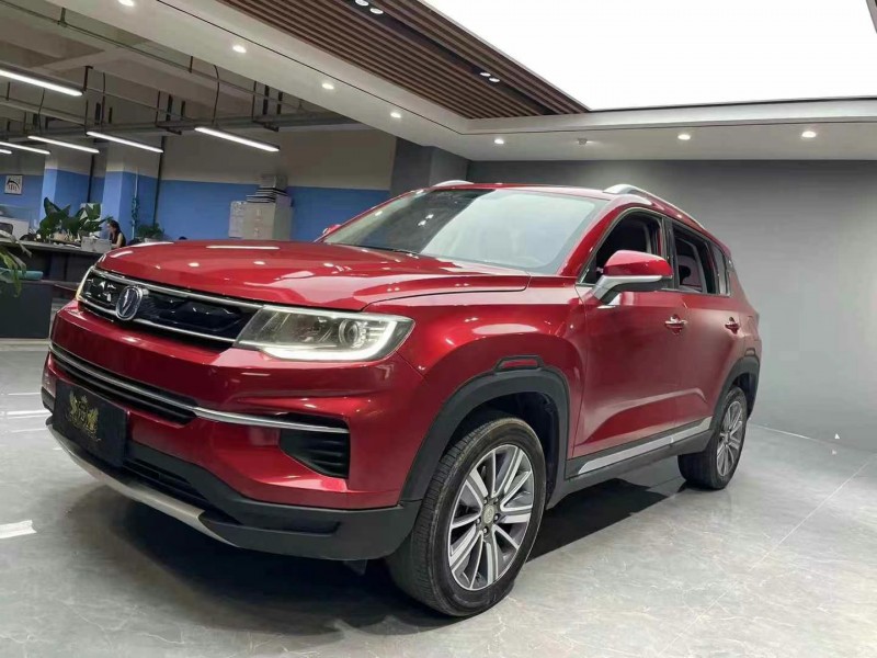 成都19年长安汽车CS352