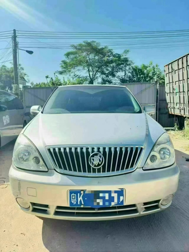 广州12年别克GL81