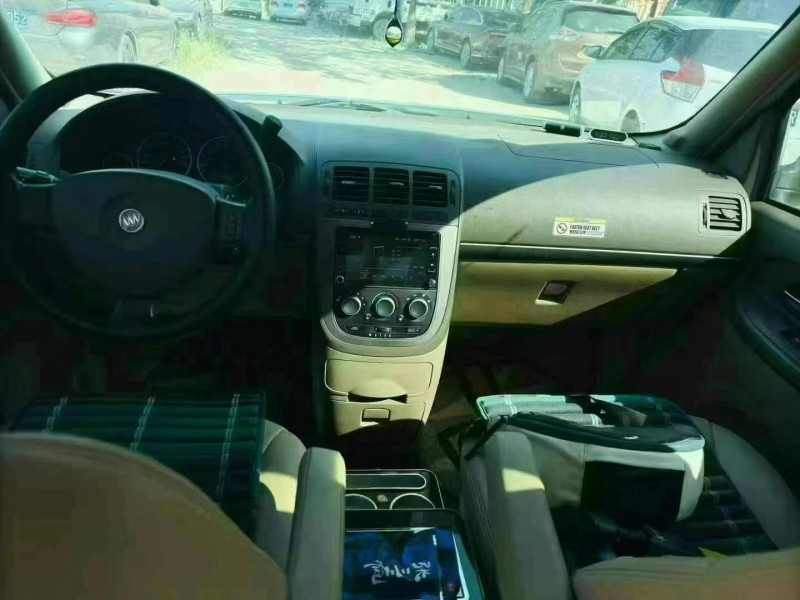 广州12年别克GL86