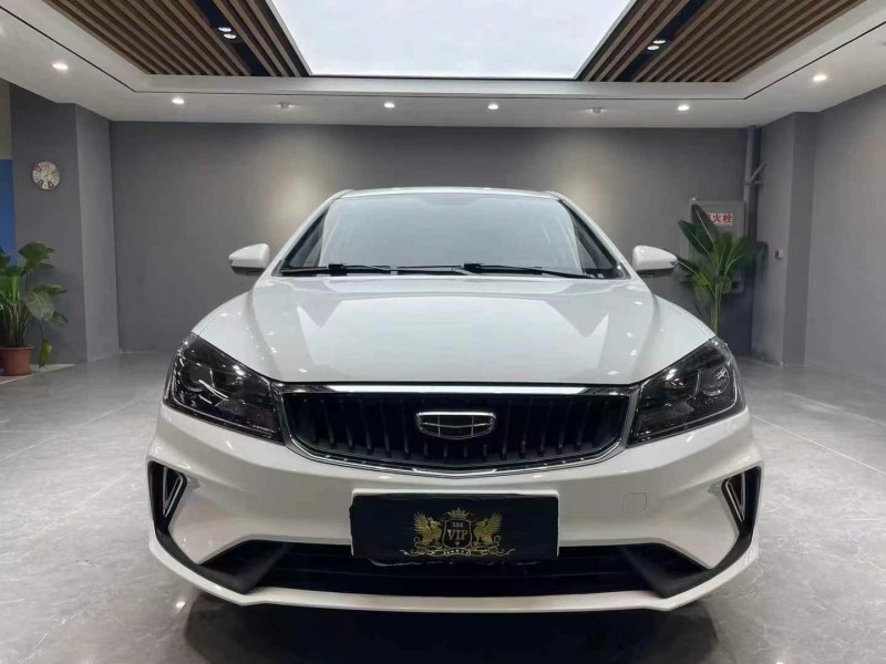 成都22年吉利帝豪1