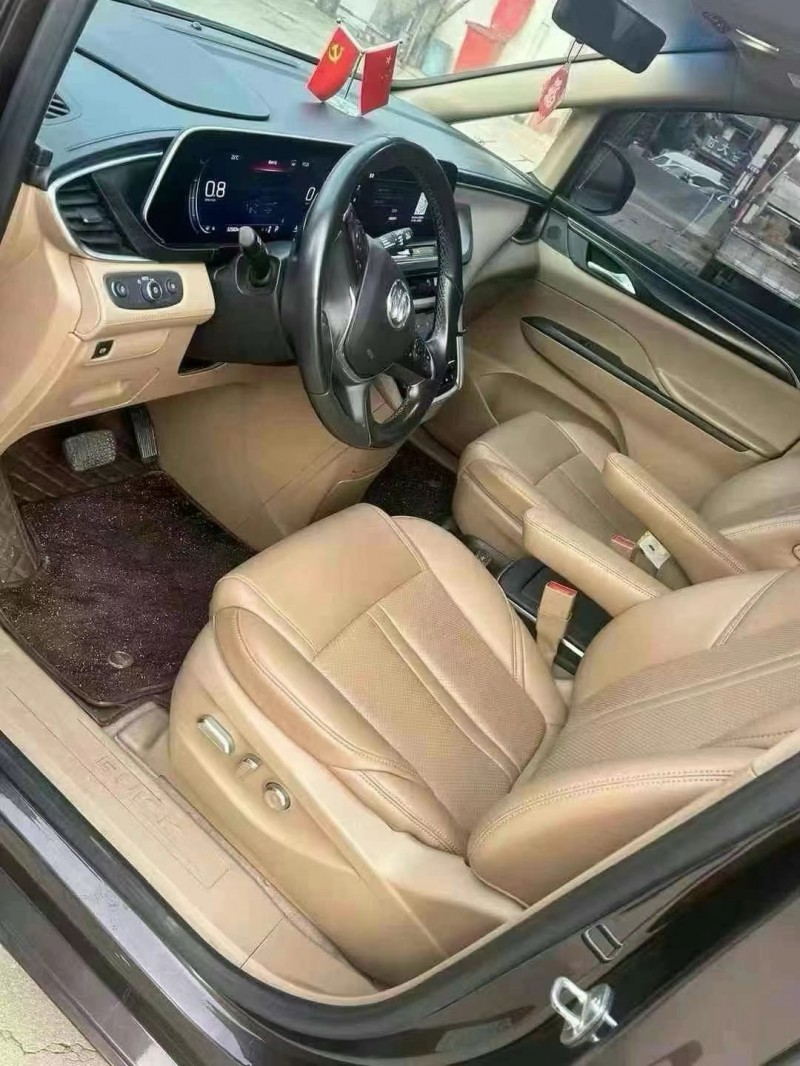 济宁20年别克GL84