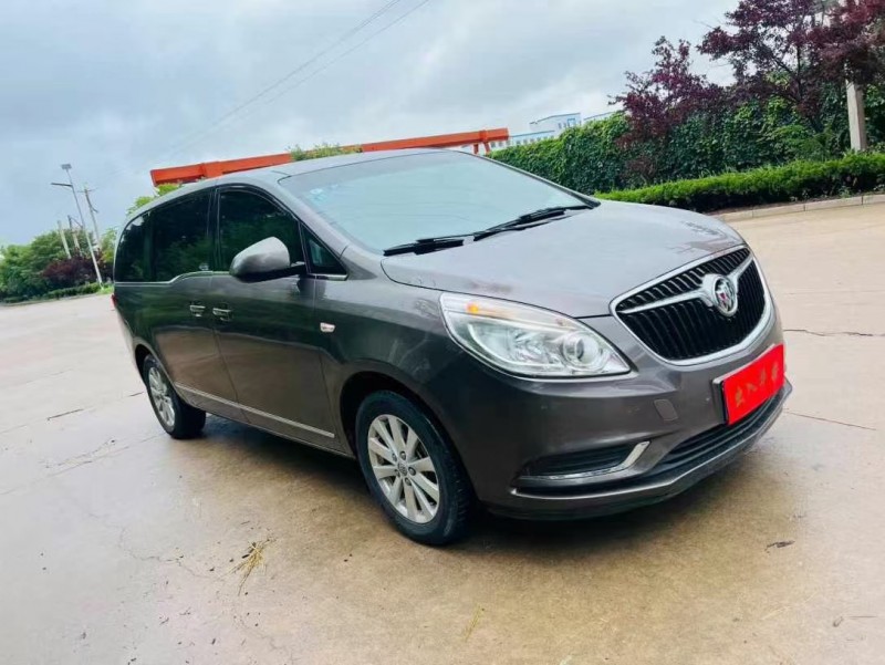 烟台18年别克GL82