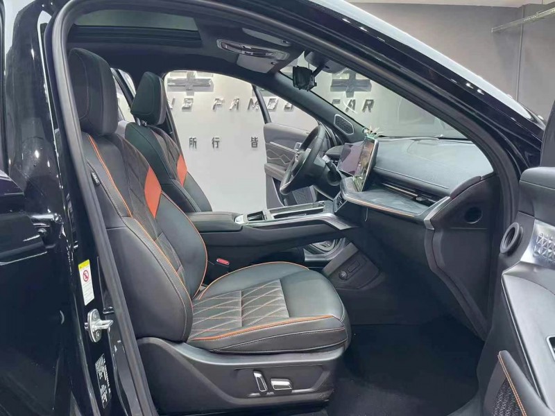 成都22年哈弗神兽6