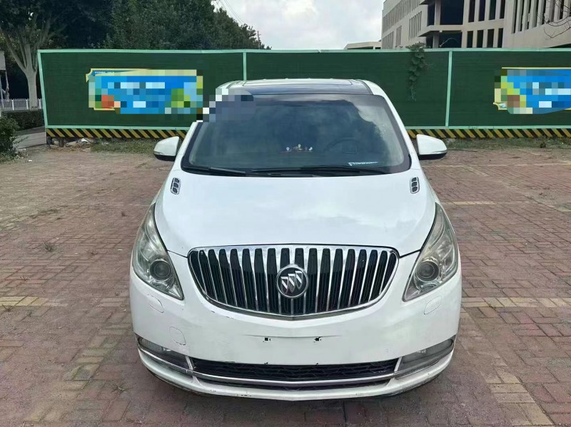 青岛13年别克GL81