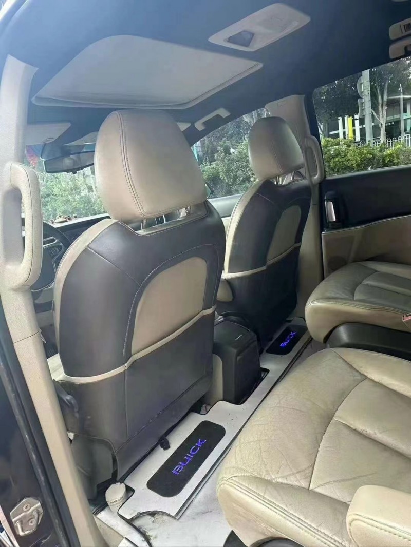 青岛13年别克GL85