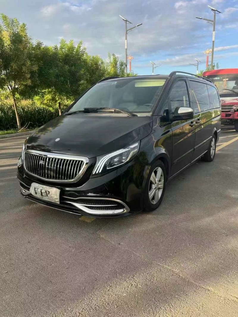 新乡13年奔驰唯雅诺9