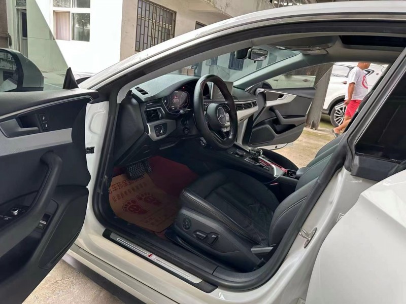 徐州19年奥迪A54