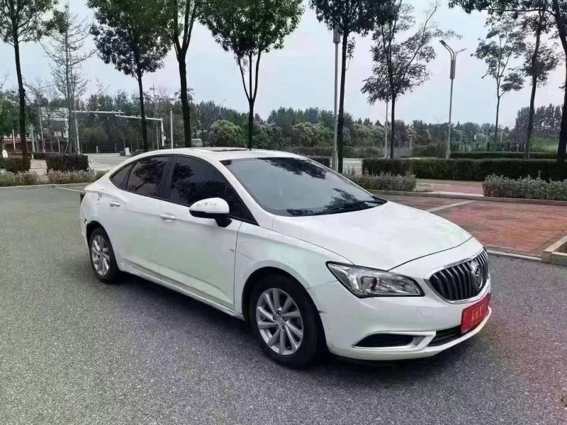 潍坊17年别克威朗3