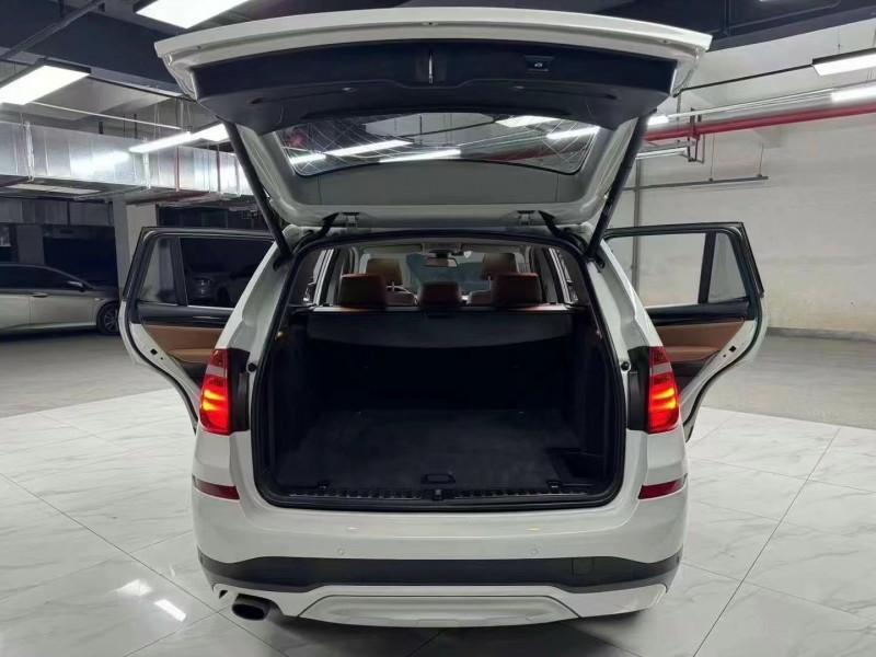 成都15年宝马X37