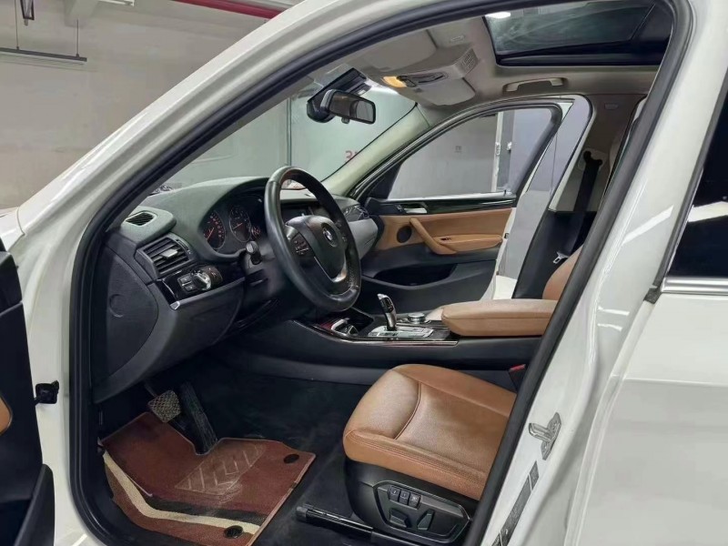 成都15年宝马X38