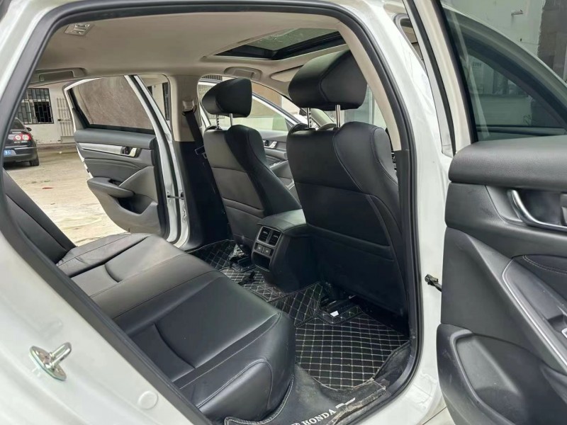 徐州22年本田雅阁7