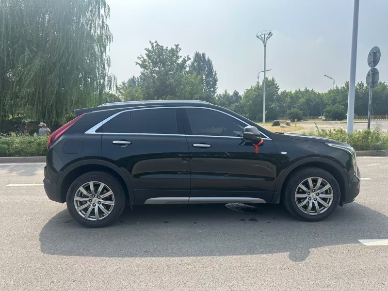 枣庄23年凯迪拉克XT47