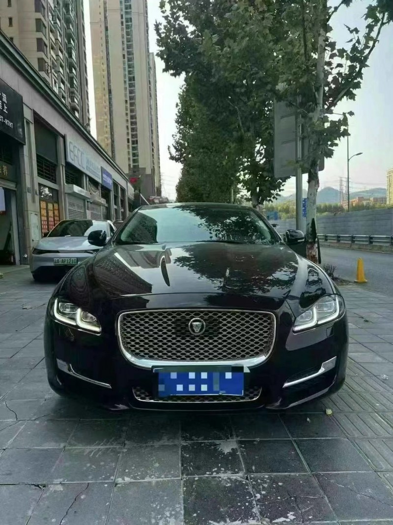 重慶19年捷豹XJL1