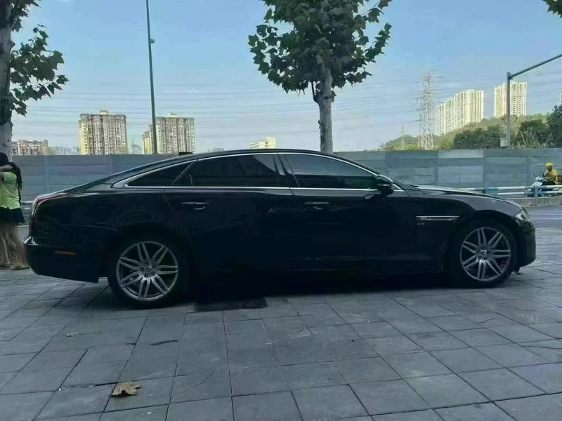 重慶19年捷豹XJL5
