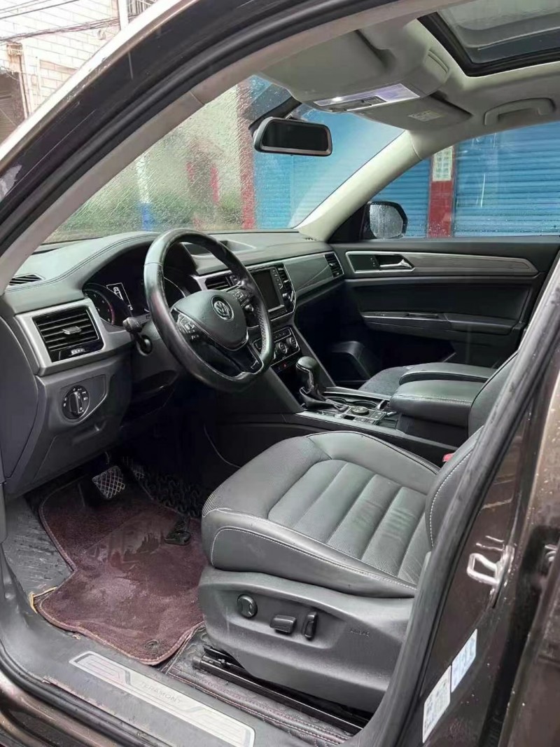 邵阳17年大众途昂9