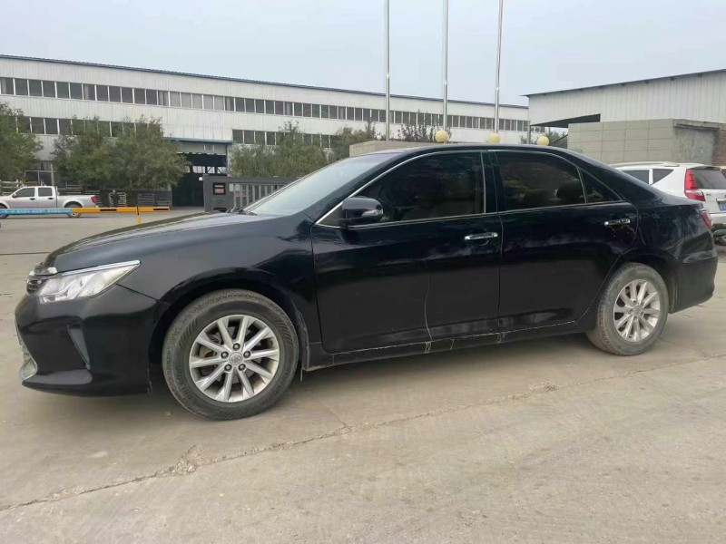 保定17年丰田凯美瑞3