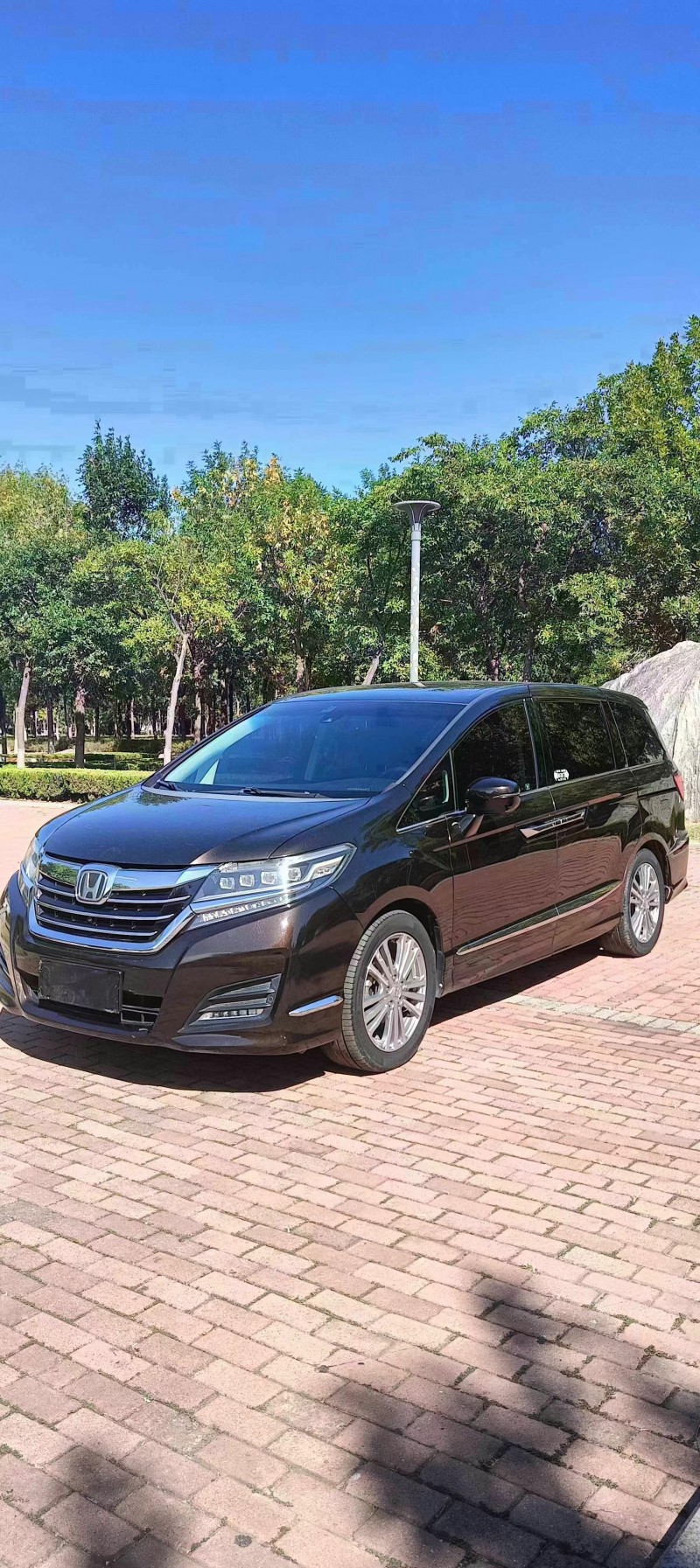 济宁16年本田艾力绅3