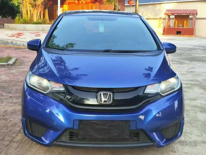 佛山17年本田飞度1